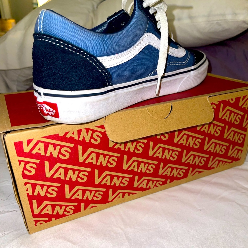 NAVY VAN Sneakers